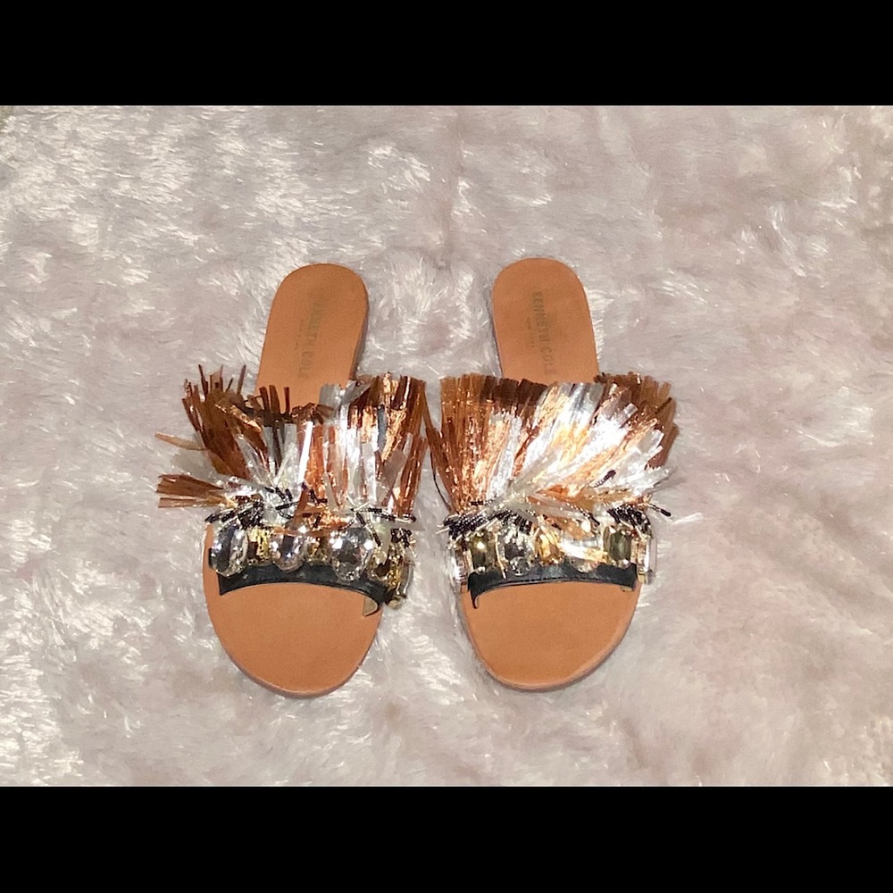 Kenneth Cole side on Sandals